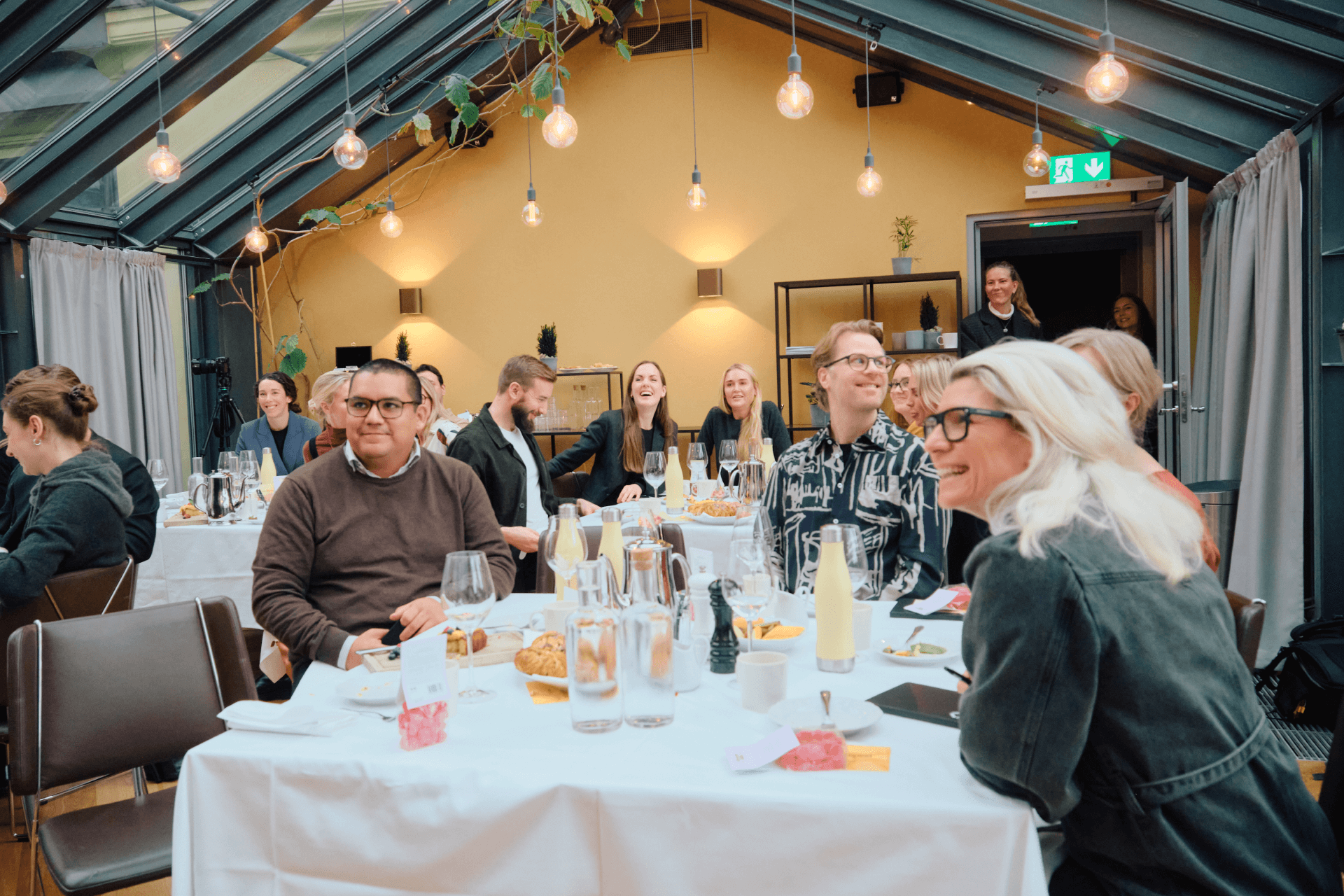 Event_Half blurred background image_1920x1280_AlvaxLegora_6